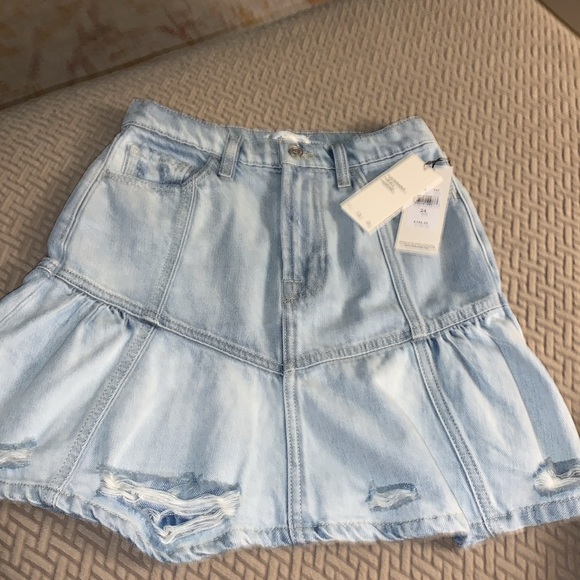 7 For All Mankind x Cara Delevingne Peplum Denim Mini Skirt - Picture 4 of 6